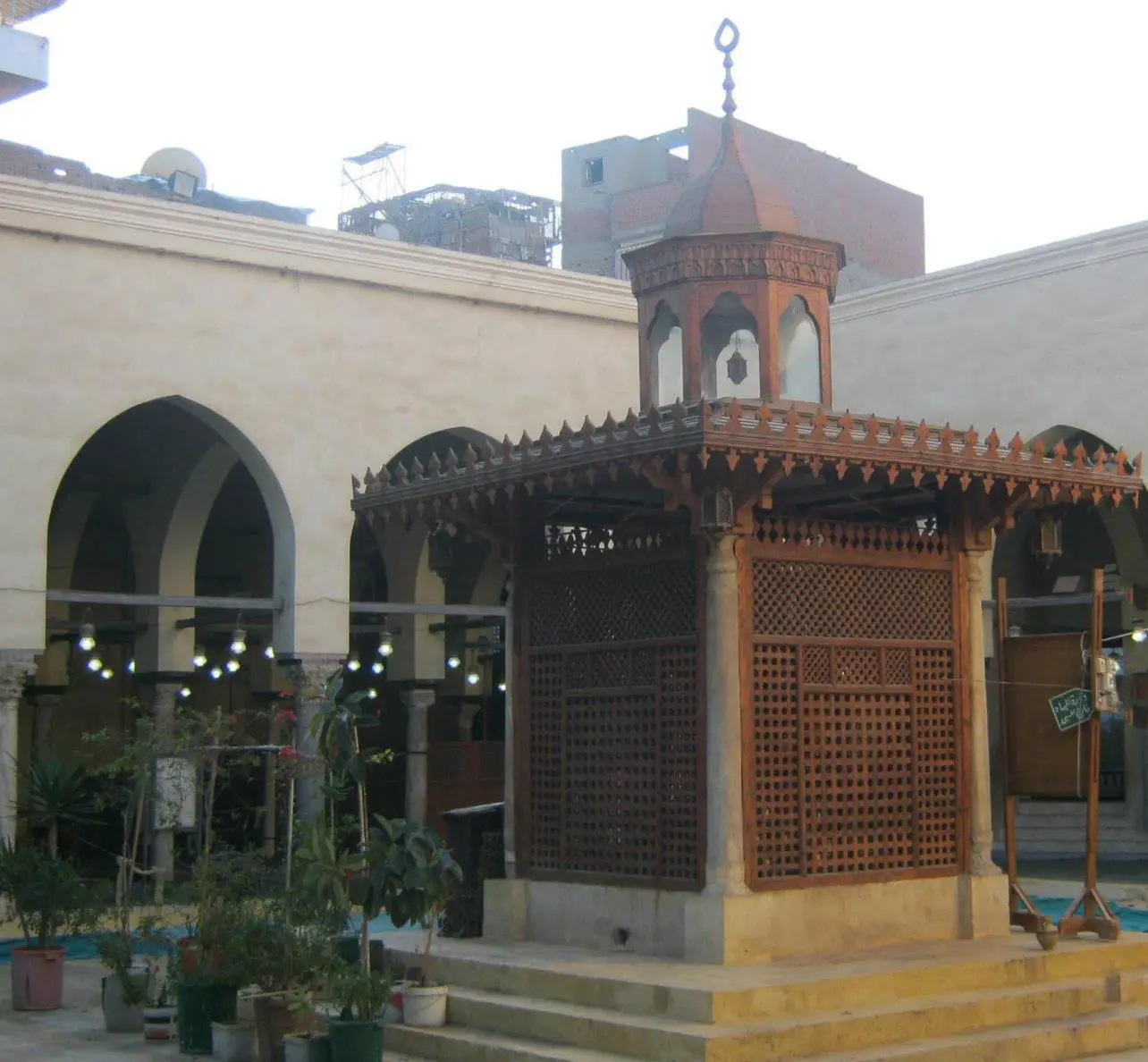 مسجد الطريني الكبير وشهرته المتولي